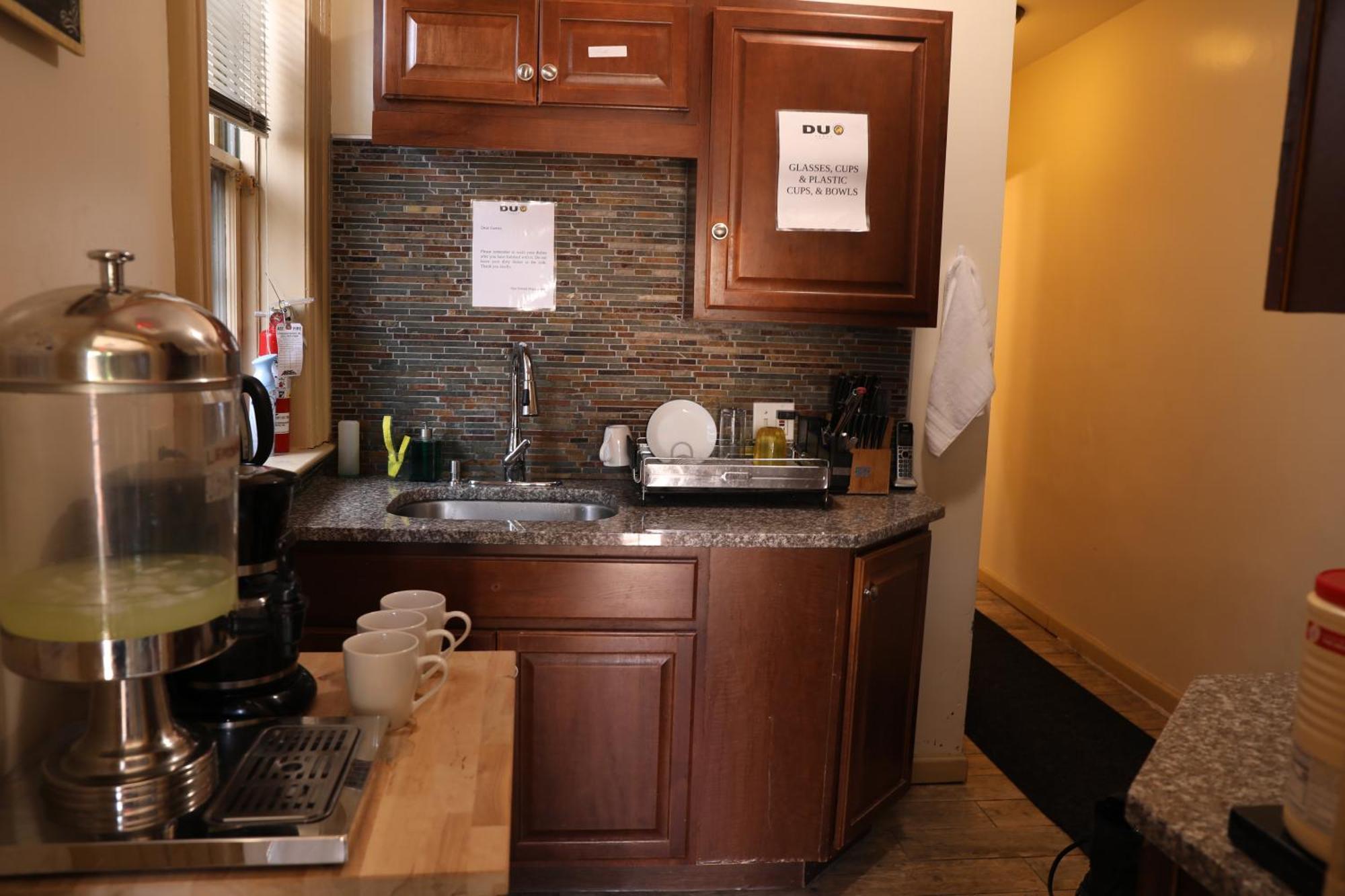 Hostel Duo Nomad (Adults Only) Waszyngton Zewnętrze zdjęcie